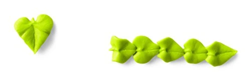 Wilton Decorating Tip, No.352 Leaf 4 Wilton Decorating Tip, No.352 Leaf - Image 2