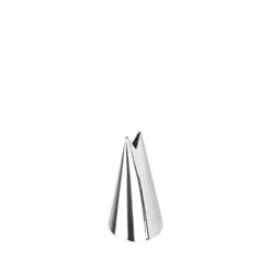 Wilton Decorating Tip, No.352 Leaf 7 Wilton Decorating Tip, No.352 Leaf -Wilton Shop 21yFAs2Zi9L