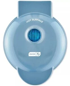 Dash Ash Snowflake Waffle Maker BLUE -Wilton Shop 313vpC2zNRL