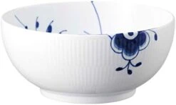 Royal Copenhagen Oyal Copenhagen 1017352 Blue Fluted Mega Bowl, 5.1 Inches (13 Cm), Wedding Gift -Wilton Shop 31HxH9adTDL. AC