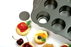 Mini Cheesecake Pan, 13" X 8.25", Nonstick 9 Mini Cheesecake Pan, 13" X 8.25", Nonstick -Wilton Shop 413u134bH9L