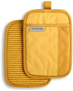 KitchenAid Beacon Two-Tone Non-Slip Pot Holder Set, Majestic Yellow, 7"x10", 2 Piece -Wilton Shop 416BcOkxRqL. AC
