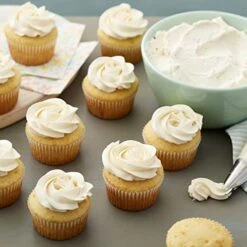 Wilton Perfect Results Premium Non-Stick Bakeware Standard Muffin Pan, 6-Cup, Steel -Wilton Shop 417rWGDv4TL