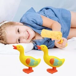 Winding Clockwork Toy Jumping Yellow Duck Simulation Animal Infant Enlightenment Boys And Girls Learn To Climb 1 To 8 Years Old Toy Classroom Exchange Valentines Day Cards -Wilton Shop 419t0TxCsfL