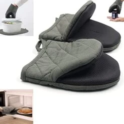 Mini Oven Mitts, 2 Pack Heat Resistant 300 ºF Little Oven Gloves Pot Holder Neoprene Cotton Trivet For Kitchen Cooking - Non-Slip Grip, Hanging Loop, 7 X 6 Inches, Grey (Yellow) -Wilton Shop 41BP1dfB8SL. AC