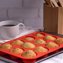 RAKUTE Muffin Pan, 12 Cups Cupcake Pan Silicone Muffin Tin Easy Release For Baking DIY Making Cakes Cornbread Quiche Muffin Egg Cups Pan 9 RAKUTE Muffin Pan, 12 Cups Cupcake Pan Silicone Muffin Tin Easy Release For Baking DIY Making Cakes Cornbread Quiche Muffin Egg Cups Pan -Wilton Shop 41GK4zUBYjL
