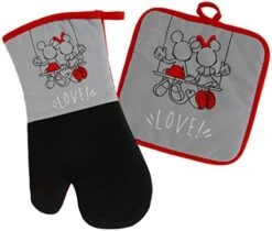 Disney Kitchen Neoprene Mini Oven Mitts, 2pk-Heat Resistant Oven Gloves With Insulation Ideal For Handling Hot Kitchenware-Non-Slip Grip, Hanging Loop, 5.5 X 7 Inches - Minnie Bows And Mickey Dots 28 Disney Kitchen Neoprene Mini Oven Mitts, 2pk-Heat Resistant Oven Gloves With Insulation Ideal For Handling Hot Kitchenware-Non-Slip Grip, Hanging Loop, 5.5 X 7 Inches - Minnie Bows And Mickey Dots -Wilton Shop 41Mm78MgrAL. AC
