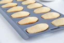 Non-Stick Madeleine Pan, Carbon Steel, 12-Cup,Grey -Wilton Shop 41T4lbVRvAL