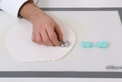 Silikomart Silicone Mould Sugarflex Butterfly, Light Blue -Wilton Shop 41eybqppgEL