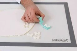 Silikomart Silicone Mould Sugarflex Butterfly, Light Blue -Wilton Shop 41ijULFMI9L