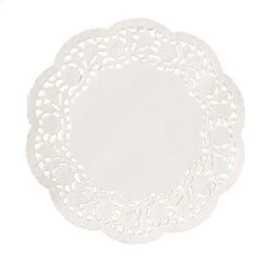 White 8 Inch Paper Doilies, 20 Piece