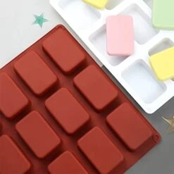 Silicone Mini Loaf Pans 12 Cavities Mini Bread Brownie Pan Silicone Brownie Pan With Dividers For Mini Bread Brownie Cornbread Cheesecake & Chocolate -Wilton Shop 41o6kozn1TL