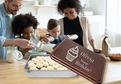 Personalized Aluminum Cake Pan With Lid Engraved With Custom Name Text Monogram - Wedding, Engagement, Anniversary, Housewarming, Birthday, Corporate Customized Gift (Copper) -Wilton Shop 41q8pmvSgiL