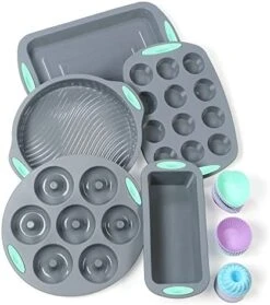 Encounter 27 In 1 Silicone Baking Set - 10 Silicone Baking Cake Pan, Silicone Cake Molds, Baking Sheet, Donut Pan, Silicone Muffin Pan With Measuring Cups And Spoons Set -Wilton Shop 41zWD02eJL. AC