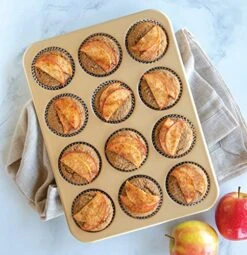 Nordic Ware Turals Aluminum NonStick Muffin Pan, Twelve 2.75 Inch Cups -Wilton Shop 510VJj2m0DL