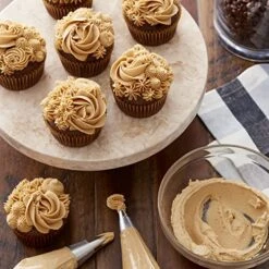 Wilton Perfect Results Premium Non-Stick Bakeware Standard Muffin Pan, 6-Cup, Steel -Wilton Shop 512XBlkaKzL