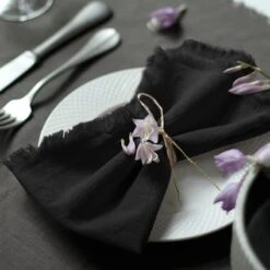 Handmade Cloth Napkins 100% Cotton Napkins With Fringe，Delicate Handmade Cloth Napkins For Dinners, Parties, Weddings And More，18 X 18 Inch Set Of 4 - White -Wilton Shop 513EVkaaHdL. AC 1