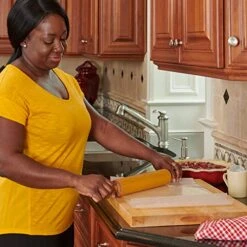 Reynolds® Kitchens Cut-Rite Wax Paper, 75 Square Foot Roll -Wilton Shop 513KJP3N8PL