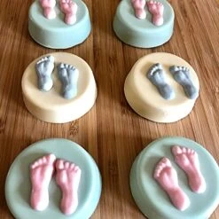 Candy Island Round Cylinder Cookie Mold 184 11 Candy Island Round Cylinder Cookie Mold 184 -Wilton Shop 516SfEg3WUL