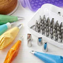 Wilton , 55-Piece Cake Supply Master Decorating Tip Set -Wilton Shop 518pEB80yzL