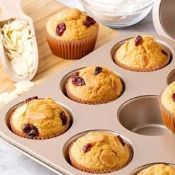 300Pcs Cupcake Liners Natural Muffin Liners Greaseproof Paper Baking Cups Standard Size Unbleached Paper Cupcake Liner For Baking Muffin And Cupcake, Natural Color -Wilton Shop 51ArtcQoZaL