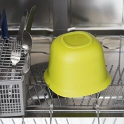 Brabantia Small Mixing Bowl, Plastic, Green, 1.5 Litre -Wilton Shop 51CVIr9GLpL