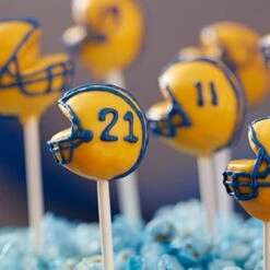 Wilton White 6-Inch Lollipop Sticks, Cake Pop Sticks, 100-Count Currenlty #1 Item For "lollipop Sticks" Search -Wilton Shop 51EnpAdXJLL