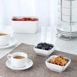 6 Oz Porcelain Square Bowl, Square Ramekins For Pudding And Snacks, Porcelain Dip Bowls, Small Serving Bowls For Dip Sauce And Baking, Oven Safe, White, Set Of 6 -Wilton Shop 51P4dQm5IbL