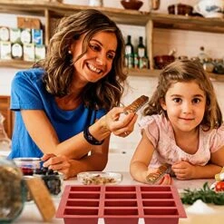 2pcs Granola Bar Mold, Rectangle Silicone Candy Molds For Baking Energy Bars Chocolate Bar Mold/Protein Bars/Ganache/Brownie/Cheesecake/Cornbread/Pudding, 12-Cavity Butter Mould -Wilton Shop 51Ry1GcsuZL