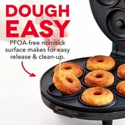 Dash Mini Donut Maker Machine For Kid-Friendly Breakfast, Snacks, Desserts & More With Non-stick Surface, Makes 7 Doughnuts - Aqua -Wilton Shop 51SlLd4oGTL