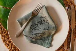 Natural Washable Cloth Napkins /Durable And Ultra Soft Premium Quality Kitchen & Table Dinner Cotton Linens Napkins /Set Of Of 6 Size 18X18 Inches Perfect For Everyday Use, Dinners, Parties.