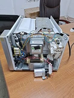 3 Leaf-Quick Terminals 1/4 In 1.05 MFD UF Universal Microwave Capacitor Compatible For Whirlpool W10850446 W10138798 13QBP21105 And Others -Wilton Shop 51bC4X1L37L