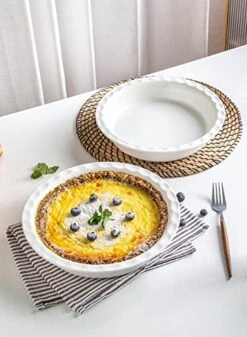 Porcelain Pie Pans For Baking, 10.5 Inch Pie Dishes, 52 Ounce Non-Stick Pie Plates For Apple Pie, Pumpkin Pie, Pot Pie, Round Baking Dishes Pans For Dinner, Oven Safe, Set Of 2, White -Wilton Shop 51bi757kfYL