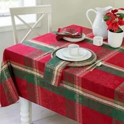 Holiday Legacy Yarn Dyed Jacquard Fabric Table Cloth, Holiday, Winter, And Christmas Tablecloth (Multi, 60" X 120" Rectangular) -Wilton Shop 51eIbYt77vL