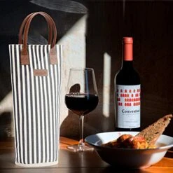 Single Bottle Insulated Wine Tote, 1 Bottle Wine Carrier Bag Padded Wine Cooler Perfect Wine Lover's Or Wedding Gift-Stripe (Srtipe) 10 Single Bottle Insulated Wine Tote, 1 Bottle Wine Carrier Bag Padded Wine Cooler Perfect Wine Lover's Or Wedding Gift-Stripe (Srtipe) -Wilton Shop 51f3GohqZVL