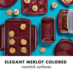 Nonstick Bakeware Set, Nonstick Cookie Sheet / Baking Sheet With Cooling Rack - 2 Piece, Merlot Red -Wilton Shop 51hsYaU74VL