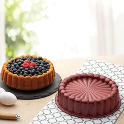 Exclusive & Novelty Collection Cake Pans (Daisy, Bordeaux) 26 Exclusive & Novelty Collection Cake Pans (Daisy, Bordeaux) -Wilton Shop 51obBqCmrhL. AC