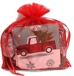 8 Pc Vintage Truck Merry Christmas Place Mat Kitchen Decor Set - Matching Placemats, Kitchen Towels, Pot Holder, And Oven Mitt - Comes In An Organza Bag So It's Ready For Giving! -Wilton Shop 51rGqbNdpSL