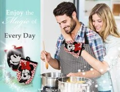 Disney Kitchen Neoprene Mini Oven Mitts, 2pk-Heat Resistant Oven Gloves With Insulation Ideal For Handling Hot Kitchenware-Non-Slip Grip, Hanging Loop, 5.5 X 7 Inches - Minnie Bows And Mickey Dots 22 Disney Kitchen Neoprene Mini Oven Mitts, 2pk-Heat Resistant Oven Gloves With Insulation Ideal For Handling Hot Kitchenware-Non-Slip Grip, Hanging Loop, 5.5 X 7 Inches - Minnie Bows And Mickey Dots -Wilton Shop 51sc7q4lleL