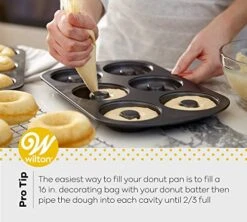 Wilton Non-Stick 6-Cavity Donut Baking Pans, 2-Count -Wilton Shop 51u5Hk890NL