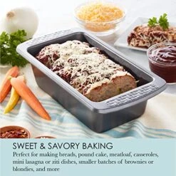 Everyday Non-Stick Loaf Pan. Perfect For Making Breads, Meatloaf, Casseroles, Brownies, And More Gray -Wilton Shop 51wYtLaXWKL