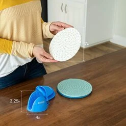 Lue Potholders Set Trivet Set - Blue Kitchen Accessories - 100% Cotton Hot Pads 7 Inches Diameter - Silicone Mitts For Hot Pots And Pans - Ideal For Cooking And Baking -Wilton Shop 51xmT6bFjzL