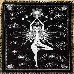 Witchcraft Supplies Tarot Spread Alter Cloth Triple Goddess Altar -Wilton Shop 61IcqCNheBL. AC