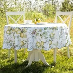 Indoor Outdoor Spillproof Fabric Tablecloth For Spring/Summer/Party/Picnic (Blooming Floral, 60" X 84" Rectangular) -Wilton Shop 61M1Q4A1apL. AC