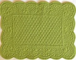 100% Cotton Quilted Round Placemat In White | Single Placemat -Wilton Shop 61cnCIk374L. AC