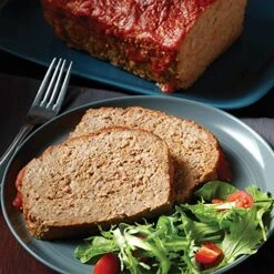 Wilton Perfect Results Premium Non-Stick Bakeware Meatloaf Pan Set, Reduce The Fat And Kick Up The Flavor, 2-Piece Set, 9.25 X 5.25 X 2.75 Inch -Wilton Shop 61oHzdipHNL